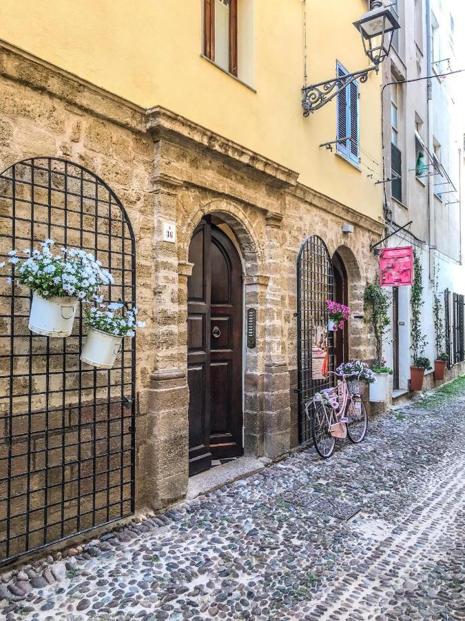 Minerva'S House Lejlighed Alghero Eksteriør billede